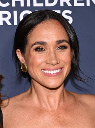 2026 Champions for Children Meghan Markle arriving to The Alliance for Children™s Rights, 2026 Champions for Children at Beverly Wilshire Hotel on March 19, 2026 in Beverly Hills, CA. Beverly Hills Beverly Wilshire Hotel California USA Copyright: xLISAxOConnor AFF-USA.comx