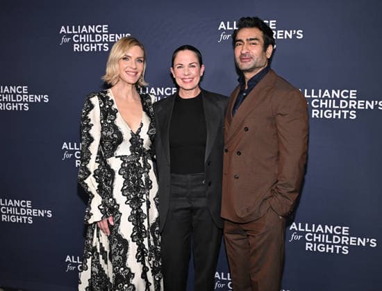 2026 Champions for Children Rhea Seehorn, Katherine Pope and Kumail Nanjiani arriving to The Alliance for Children™s Rights, 2026 Champions for Children at Beverly Wilshire Hotel on March 19, 2026 in Beverly Hills, CA. Beverly Hills Beverly Wilshire Hotel California USA Copyright: xLISAxOConnor AFF-USA.comx