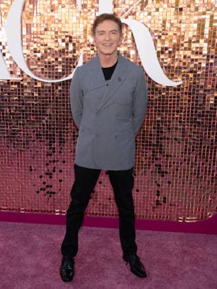 March 19, 2026, Beverly Hills, California, USA: MICHAEL PATRICK KING, 71, attends HBO s The Comeback Los Angeles Red Carpet Premiere. Beverly Hills USA  - ZUMAb173 20260319_aap_b173_028 Copyright: xBillyxBennightx