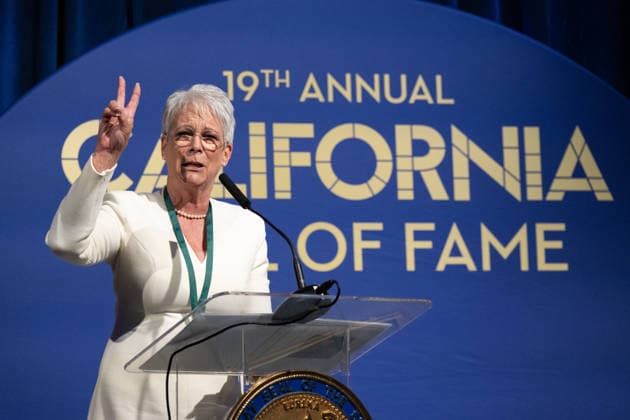 March 19, 2026, Sacramento, Ca, USA: Actress Jamie Lee Curtis delivers her acceptance speech during the induction of the 19th class to the California Hall of Fame at the California Museum on Thursday, March 19, 2026, in Sacramento. Sacramento USA - ZUMAj89_ 20260319_zaf_j89_044 Copyright: xPaulxKitagakixJr.x