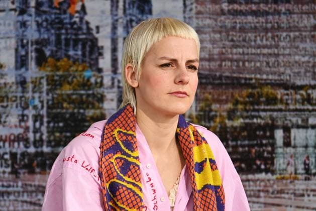 Leipziger Buchmesse, Book Fair Leipzig, Sachsen - vom 19.03. bis 22.03.2026. Erster Messetag. Autorin Helene Bukowski, Buchtitel Wer möchte nicht im Leben bleiben - im Talk