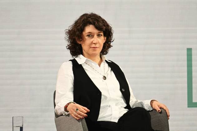Leipziger Buchmesse, Book Fair Leipzig, Sachsen - vom 19.03. bis 22.03.2026. Erster Messetag. Autorin Lena Gorelik, Buchtitel Alle meine Mütter - im Talk