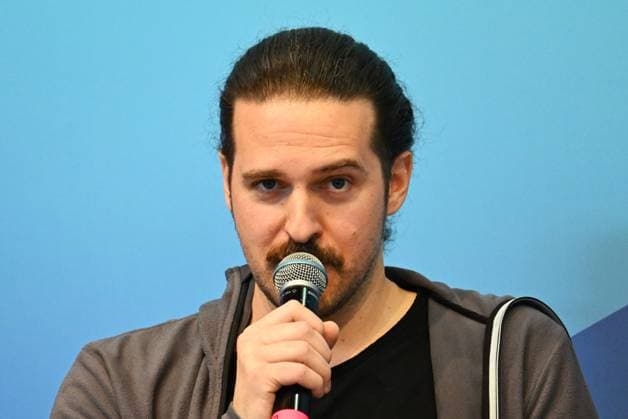Leipziger Buchmesse, Book Fair Leipzig, Sachsen - vom 19.03. bis 22.03.2026. Erster Messetag. Autor, Filmemacher und Fotograf Martin Zinggl - im Talk