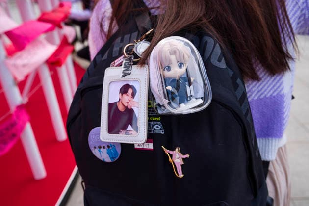 March 20, 2026, Seoul, South Korea: ARMY, fans of the K-pop boy band BTS, carry BTS merchandise on their backpack at an event promoting the release of ARIRANG, the bandâ€⠢s first album since their 2022 hiatus due to compulsory military service, on Friday, March 20, 2026 at Yeouido Hangang Park in Seoul, South Korea. Seoul South Korea - ZUMAh163 20260320_znp_h163_013 Copyright: xJintakxHanx