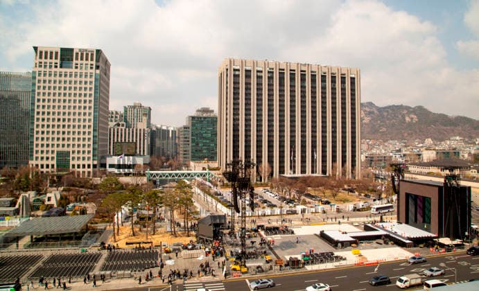 BTS s upcoming comeback concert, Mar 20, 2026 : The stage for BTS s comeback concert in front of Gwanghwamun, the main gate of Gyeongbok Palace in central Seoul, South Korea. BTS s comeback concert will be held at Gwanghwamun Square on March 21, a day after the K-Pop boy band released its fifth full-length album, ARIRANG .  aflo_324180725