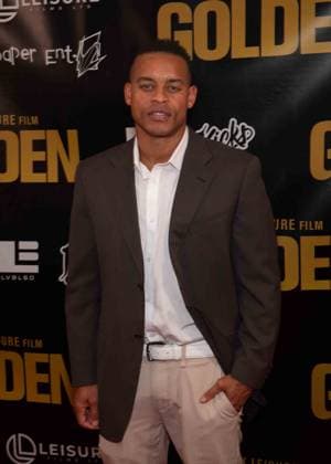 March 19, 2026, Los Angeles, California, USA: ROBERT RÃ¢â‚¬â ¢ICHARD attends the Level 33 Entertainment Ã¢â‚¬oeGOLDENÃ¢â‚¬Â red carpet premiere on March 19, 2026 at the Laemmle Royal Theatre in Los Angeles, California. Los Angeles USA - ZUMAw213 20260319_zep_w213_095 Copyright: xDrewxBlyx