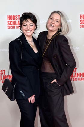 Tahnee Schaffarczyk und Juliette Schoppmann bei der Premiere des Kinofilms Horst Schlämmer sucht das Glück in der Lichtburg. Essen, 19.03.2026
