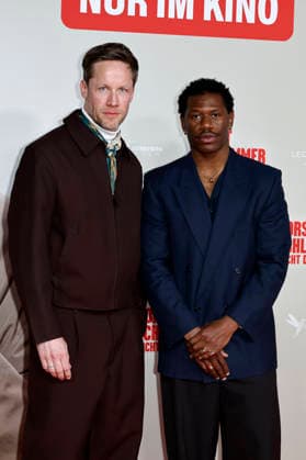 Bernd-Christian Althoff und Akeem van Flodrop bei der Premiere des Kinofilms Horst Schlämmer sucht das Glück in der Lichtburg. Essen, 19.03.2026