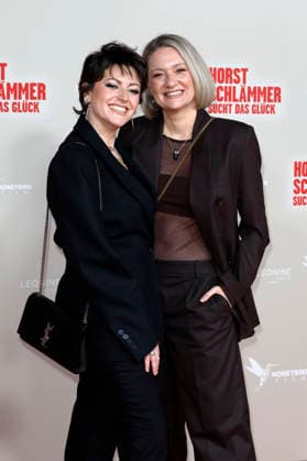 Tahnee Schaffarczyk und Juliette Schoppmann bei der Premiere des Kinofilms Horst Schlämmer sucht das Glück in der Lichtburg. Essen, 19.03.2026
