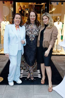 Martina Buckenmaier, Natalia Wörner und Mona Buckenmaier beim Riani Store Opening in der Straße Hohe Bleichen 17. Hamburg, 19.03.2026