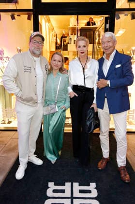 Brian Bojsen, Nova Meierhenrich, Grit Weiss und Jo Groebel beim Riani Store Opening in der Straße Hohe Bleichen 17. Hamburg, 19.03.2026