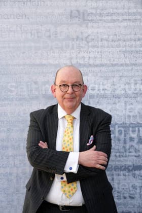 Buchmesse Leipzig GER, Leipzig,20260319, Buchmesse Leipzig, Messehalle , Denis Scheck, Best of druckfrisch, , Vorstellung von neuerscheinungen, ist Übersetzer und Journalist in Hörfunk und Fernsehen