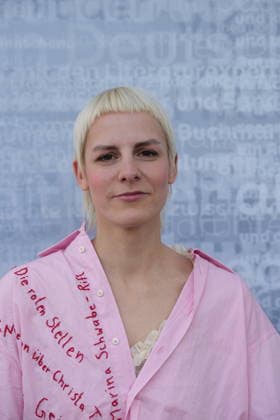 Buchmesse Leipzig GER, Leipzig,20260319, Buchmesse Leipzig, Messehalle , Helene Bukowski, Wer möchte nicht im Leben bleiben