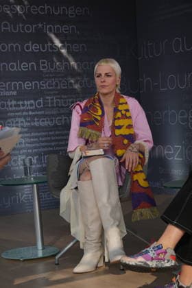 Buchmesse Leipzig GER, Leipzig,20260319, Buchmesse Leipzig, Messehalle , Helene Bukowski, Wer möchte nicht im Leben bleiben