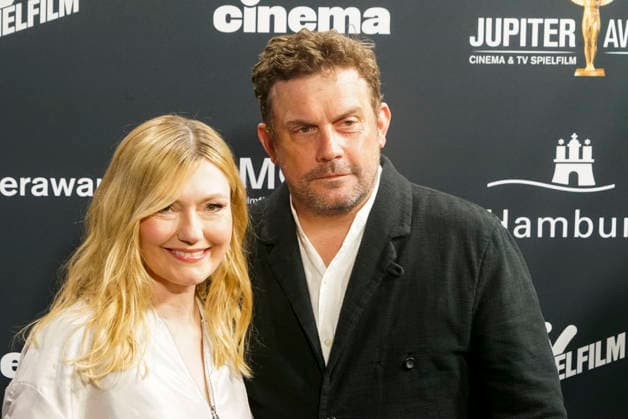 cntv Sebastian Bezzel Schauspieler mit Frau Johanna Gehlen zu Gast bei der Verleihung des Jupiter Award 2026 im Hotel Ameron am Donnerstag 19.03.2026 in Hamburg Hamburg Deutschland