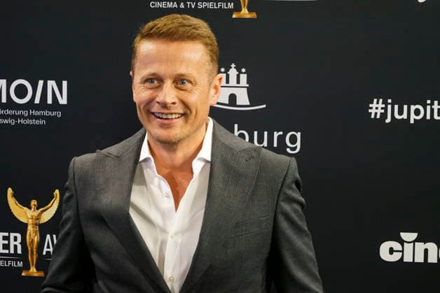 cntv Roman KniÅ¾ka Schauspieler zu Gast bei der Verleihung des Jupiter Award 2026 im Hotel Ameron am Donnerstag 19.03.2026 in Hamburg Hamburg Deutschland