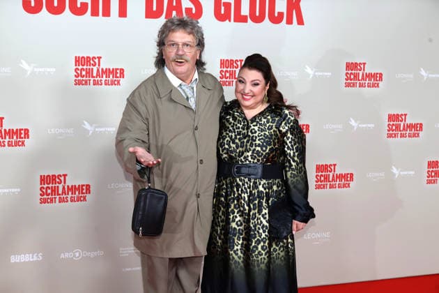 Weltpremiere des Kinofilms Horst Schlämmer sucht das Glück in Essen Essen, 19.03.2026 Horst Schlämmer (Hape Kerkeling), Meltem Kaptan bei der Weltpremiere des Kinofilms Horst Schlämmer sucht das Glück in der Lichtburg in Essen NRW Deutschland Copyright: xMatthiasxGränzdörferx