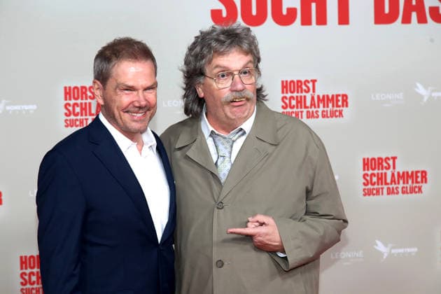 Weltpremiere des Kinofilms Horst Schlämmer sucht das Glück in Essen Essen, 19.03.2026 Sven Unterwaldt, Regisseur, und Horst Schlämmer (Hape Kerkelimg) bei der Weltpremiere des Kinofilms Horst Schlämmer sucht das Glück in der Lichtburg in Essen NRW Deutschland Copyright: xMatthiasxGränzdörferx
