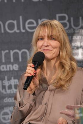 Buchmesse Leipzig GER, Leipzig,20260319, Buchmesse Leipzig, Messehalle , Lilli Tollkien, Mit beiden Händen den Himmel stützen