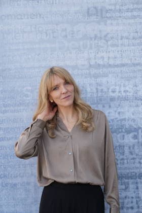 Buchmesse Leipzig GER, Leipzig,20260319, Buchmesse Leipzig, Messehalle , Lilli Tollkien, Mit beiden Händen den Himmel stützen
