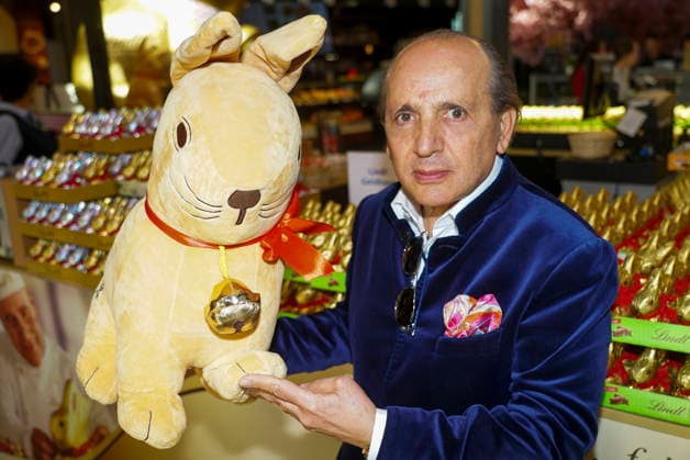 cntv Hadi Teherani zu Gast bei der Lind Goldhasen Oster Charity und Feier 20 Jahre Europa Passage Donnerstag 19.03.2026 in Hamburg Hamburg Germany