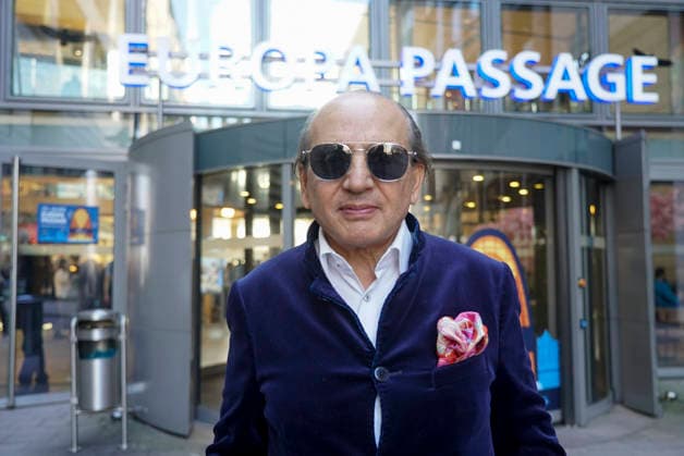 cntv Hadi Teherani zu Gast bei der Lind Goldhasen Oster Charity und Feier 20 Jahre Europa Passage Donnerstag 19.03.2026 in Hamburg Hamburg Germany
