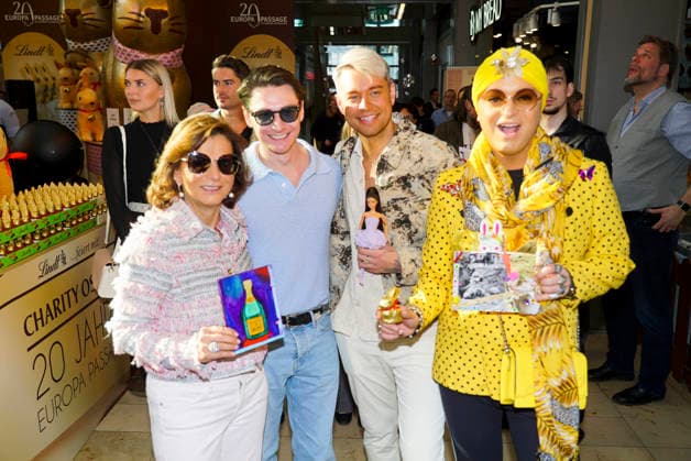 cntv Claudia Obert, Max Suhr, Julian F.M. Stoeckel , Marcell Damaschke. zu Gast bei der Lind Goldhasen Oster Charity und Feier 20 Jahre Europa Passage Donnerstag 19.03.2026 in Hamburg Hamburg Germany