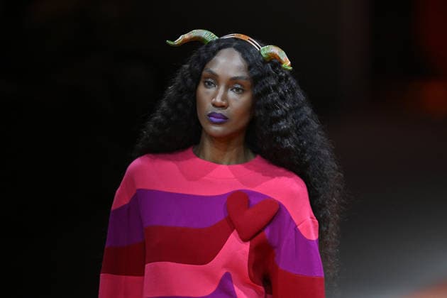 Mercedes Benz Moda Haftasi Madrid MADRID, SPAIN - MARCH 20: A model presents a creation from Agatha Ruiz de la Prada’s Fall Winter 2026 collection during Mercedes-Benz Fashion Week Madrid at IFEMA in Madrid, Spain on March 20, 2026. Burak Akbulut Anadolu Madrid Spain. Editorial use only. Please get in touch for any other usage.  Copyright: x2026xAnadoluxBurakxAkbulutx