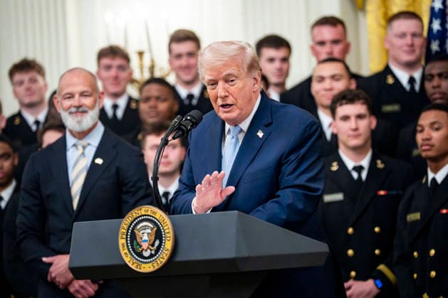 President Donald Trump presents the Commander in Chief s Trophy to the Navy Midshipmen football team during a ceremony in the East Room of the White House in Washington, DC on Friday, March 20, 2026. The award is presented annually to the winner of the football competition between the Navy, Air Force and Army. Navy has won the trophy back to back years and 13 times over the last 23 years.  WAP202603201145 BONNIExCASH