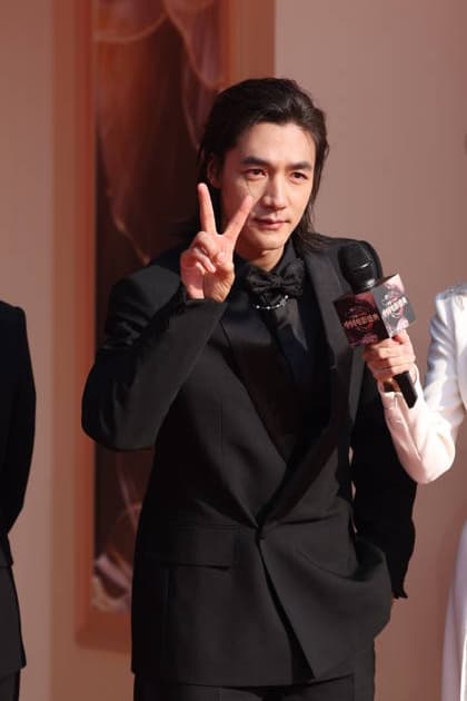 BEIJING, CHINA - MARCH 20: Actor Ci Sha arrives at the red carpet for the first CMG China Film Festival on March 20, 2026 in Beijing, China.  Copyright: xVCGx 111629527960