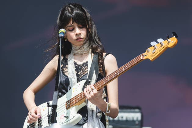 SaO PAULO, SP - 20.03.2026: LOLLAPALOOZA BRASIL 2026 - Bassist and vocalist Stephani Heuczuk of the band Terraplana during a performance on the xxxxx Stage at Lollapalooza Brasil 2026 held at the Interlagos racetrack on the afternoon of this Friday (20). x2908208x  YurixMurakami