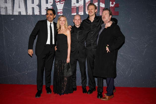 Premiere Â«Harry HoleÂ» Oslo 20260320. Rod loper for premieren pa tv-serien Harry Hole pa skur13 i Oslo fredag. Foto: Amanda Pedersen Giske NTB Oslo Norge pLhIepr-aVI EDITORIAL USE ONLY Ref:_ENTpLhIepr-aVI.jpg Copyright: xAmandaxPedersenxGiskex xNTBx