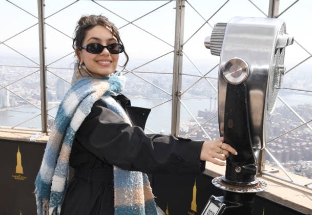 Alessia Cara visits the Empire State Building in celebration of her new album, Love Or Lack Thereof Featuring: Alessia Cara Where: New York City, New York, United States When: 20 Mar 2026 Credit: mpi099 MediaPunch INSTARimages EDITORIAL USE ONLY. NOT FOR USE BY NEWSPAPERS BASED IN THE UK. Copyright: xx instar55570052