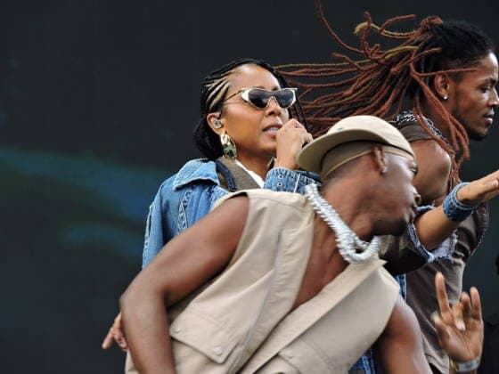 RECORD DATE NOT STATED black guy at lollapalooza Sao Paulo (SP), 03 20 2026 - Culture Shows Festival - Black singer Li performs on the Budweiser stage on the first day of the Lollapalooza festival at the Interlagos racetrack in the southern zone of Sao Paulo. (Foto: Leandro Chemalle Thenews2 imago images) black guy at lollapalooza  Copyright: xLeandroxChemallex
