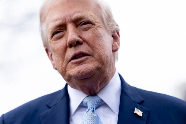 President Donald Trump responds to a question from the media as he walks to board Marine One on the South Lawn of the White House in Washington, DC on Friday, March 20, 2026.  WASP20260320137 SHAWNxTHEW