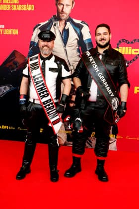 Stefan Rixdorf, Miste Leather Berlin 2025, und Mister Fetish Germany, Shkody aka. Puppy Dino, bei der Deutschlandpremiere von PILLION im Kino International in Berlin am 20.3.2026