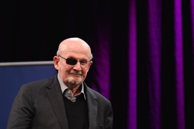 Der Autor Salman Rushdie liest und spricht auf der Lit.Cologne, dem internationalen Literaturfestival