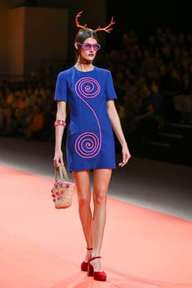 Agatha Ruiz de la Prada - Mercedes-Benz Fashion Week Madrid - 20 Mar 2026 A model walks the runway wearing a design by Agatha Ruiz de la Prada during the Mercedes-Benz Fashion Week de Madrid in IFEMA. Madrid Spain Copyright: xAtilanoxGarciax xSOPAxImagesx photos09579
