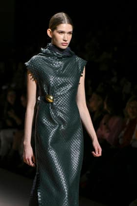 Simorra - Mercedes-Benz Fashion Week Madrid - 20 Mar 2026 A model walks the runway wearing a design by Simorra during the Mercedes-Benz Fashion Week de Madrid in IFEMA. Madrid Spain Copyright: xAtilanoxGarciax xSOPAxImagesx photos09531