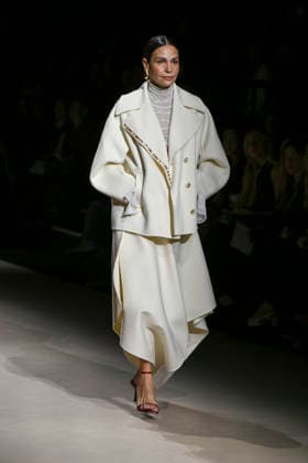 Simorra - Mercedes-Benz Fashion Week Madrid - 20 Mar 2026 A model walks the runway wearing a design by Simorra during the Mercedes-Benz Fashion Week de Madrid in IFEMA. Madrid Spain Copyright: xAtilanoxGarciax xSOPAxImagesx photos09475