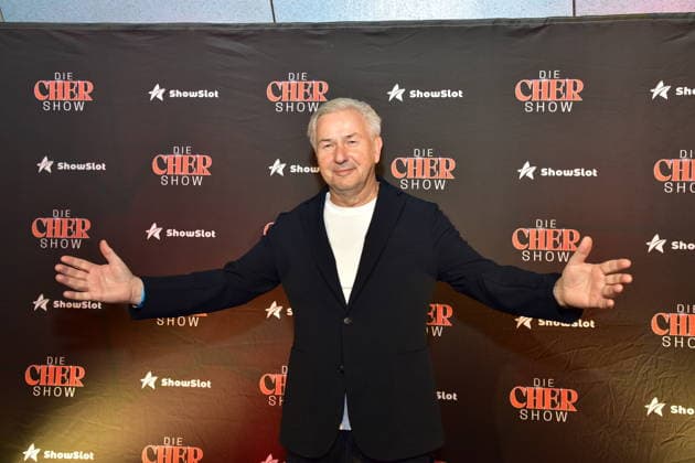 Cher musIcal Berlin Premiere Klaus Wowereit Ankunft Blauer Teppich zum neuen Mucical von und über US Popstar Cher im BlueMax Theatere Berlin am 20.03.2026