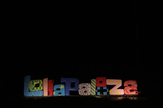 SaO PAULO, SP - 20.03.2026: LOLLAPALOOZA BRASIL 2026 - Lollapalooza 2026, which takes place between March 20th and 22nd at the Interlagos racetrack in the southern zone of Sao Paulo. The festival brings together national and international acts in another edition in the capital of Sao Paulo. In the photo, the Lollapalooza sign. x2908757x  AngÃ licaxAlves