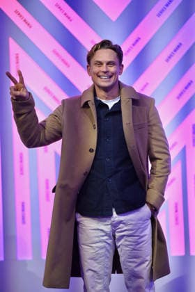 Opening Ceremony - Series Mania Festival. FC LILLE, FRANCE - MARCH 20 Billy Magnussen attend the Opening ceremony during the Series Mania Festival on March 20, 2026 in Lille, France.. Photo by Franck Castel ABACAPRESS.COM Lille France  Copyright: xCastelxFranck ABACAx