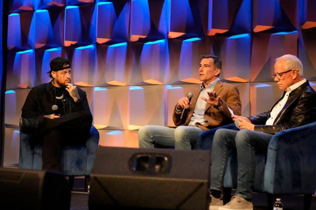 NASHVILLE, TENNESSEE - MARCH 20: Jelly Roll is presented with the Humanitarian Award during CRS 2026 at Omni Nashville Hotel on March 20, 2026 in Nashville, Tennessee Credit: AdMedia. USA - ZUMAa123 20260320_zaa_a123_200 Copyright: xMickeyxBernalx
