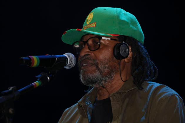 Reggae singer Edson Gomes will perform at Lollapalooza Brazil 2026. Sao Paulo (SP), 03 20 2026 - Culture Shows Festival Lollapalooza Edson Gomes - Edson Gomes, a legend of Brazilian reggae, performs at Lollapalooza Brazil 2026. The artist will perform on the Flying Fish stage this Friday, March 20, 2026. (Foto: Leco Viana Thenews2 imago images) Reggae singer Edson Gomes will perform at Lollapalooza Brazil 2026.  Copyright: xLecoxVianax