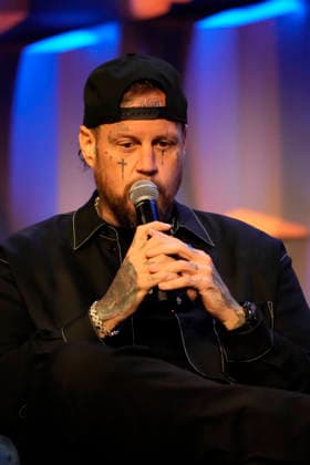 NASHVILLE, TENNESSEE - MARCH 20: Jelly Roll is presented with the Humanitarian Award during CRS 2026 at Omni Nashville Hotel on March 20, 2026 in Nashville, Tennessee Credit: AdMedia. USA - ZUMAa123 20260320_zaa_a123_203 Copyright: xMickeyxBernalx