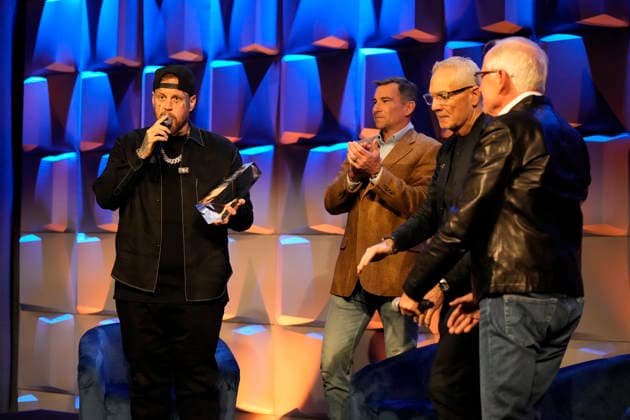 NASHVILLE, TENNESSEE - MARCH 20: Jelly Roll is presented with the Humanitarian Award during CRS 2026 at Omni Nashville Hotel on March 20, 2026 in Nashville, Tennessee Credit: AdMedia. USA - ZUMAa123 20260320_zaa_a123_208 Copyright: xMickeyxBernalx
