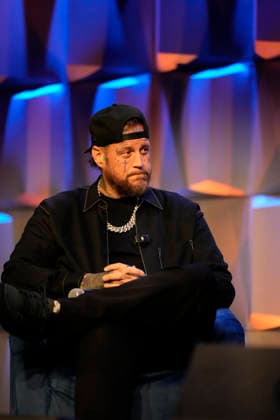 NASHVILLE, TENNESSEE - MARCH 20: Jelly Roll is presented with the Humanitarian Award during CRS 2026 at Omni Nashville Hotel on March 20, 2026 in Nashville, Tennessee Credit: AdMedia. USA - ZUMAa123 20260320_zaa_a123_220 Copyright: xMickeyxBernalx