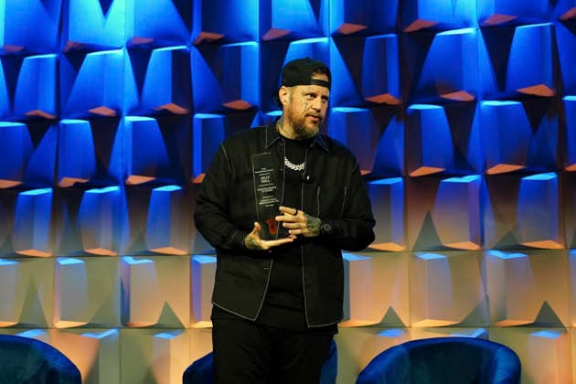 NASHVILLE, TENNESSEE - MARCH 20: Jelly Roll is presented with the Humanitarian Award during CRS 2026 at Omni Nashville Hotel on March 20, 2026 in Nashville, Tennessee Credit: AdMedia. USA - ZUMAa123 20260320_zaa_a123_221 Copyright: xMickeyxBernalx
