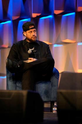 NASHVILLE, TENNESSEE - MARCH 20: Jelly Roll is presented with the Humanitarian Award during CRS 2026 at Omni Nashville Hotel on March 20, 2026 in Nashville, Tennessee Credit: AdMedia. USA - ZUMAa123 20260320_zaa_a123_222 Copyright: xMickeyxBernalx
